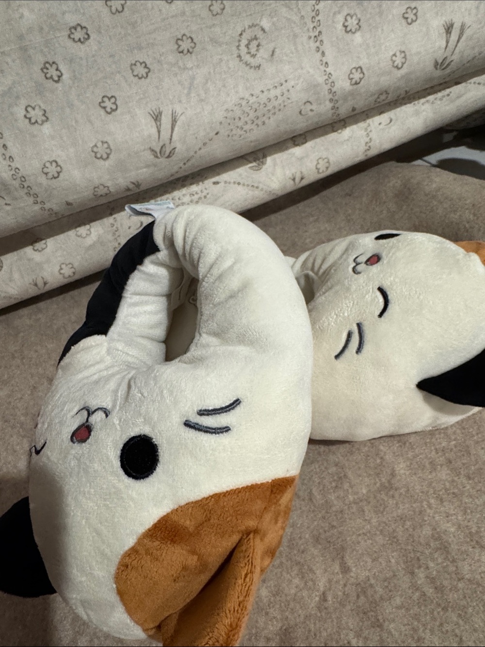 Squishmallows Kids Cat Slippers in Cream, Black & Brown